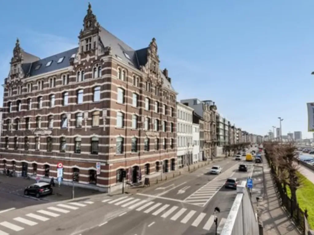 Appartement in Antwerpen - 7672962 - Plantinkaai 1 bus 206, 2000 Antwerpen