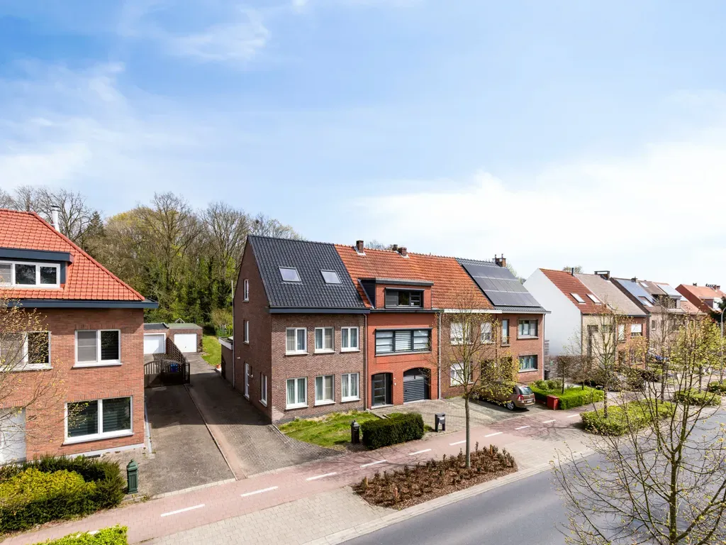 Huis in Brasschaat - 7673779 - Pauwelslei 30, 2930 Brasschaat