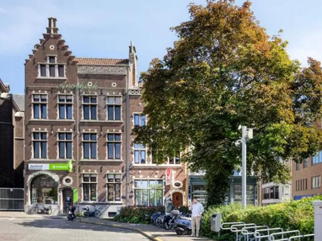 Huis in Boom - 7673789 - Grote Markt 3, 2850 Boom