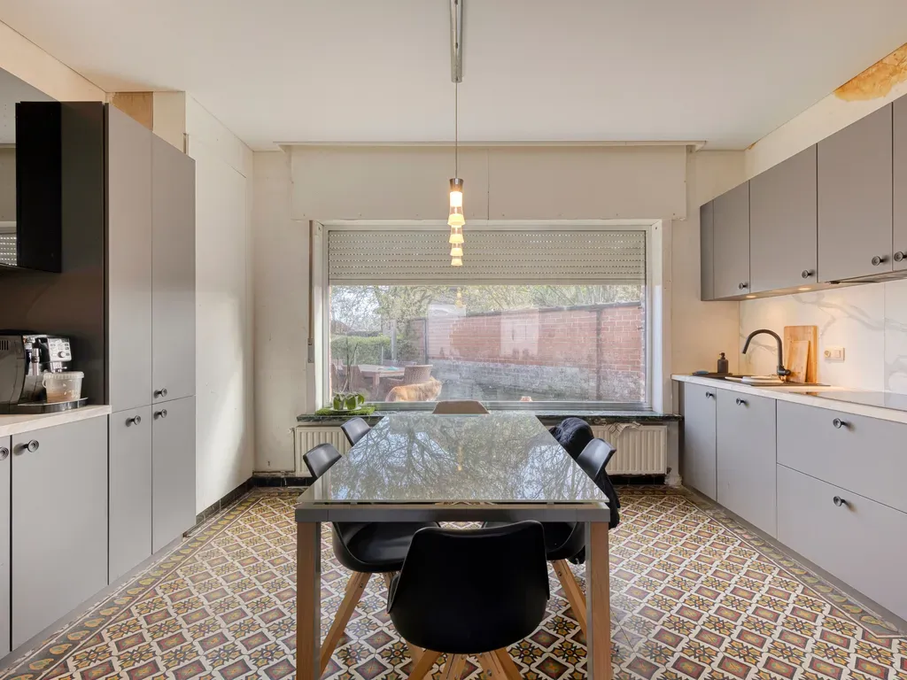 Huis in Izegem - 7673871 - Roeselaarsestraat 570, 8870 Izegem