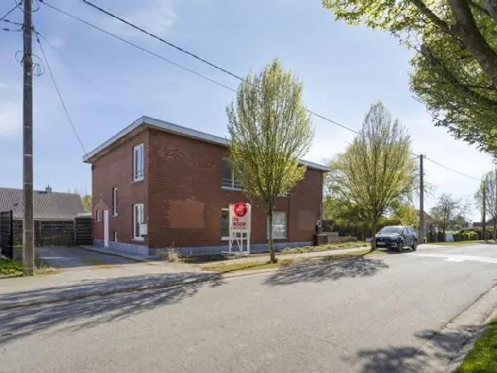 Huis in Zedelgem - 7673876 - Faliestraat 73, 8210 Zedelgem