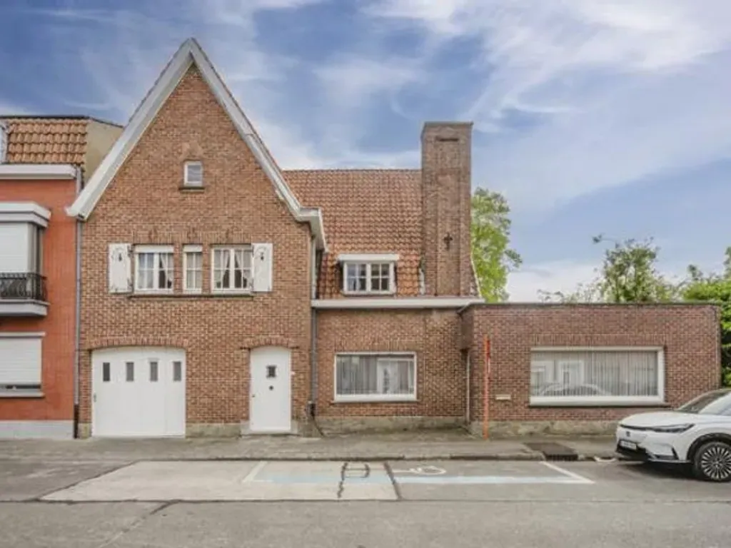 Huis in Bissegem - 7673801 - Koningin Astridlaan 20, 8501 Bissegem