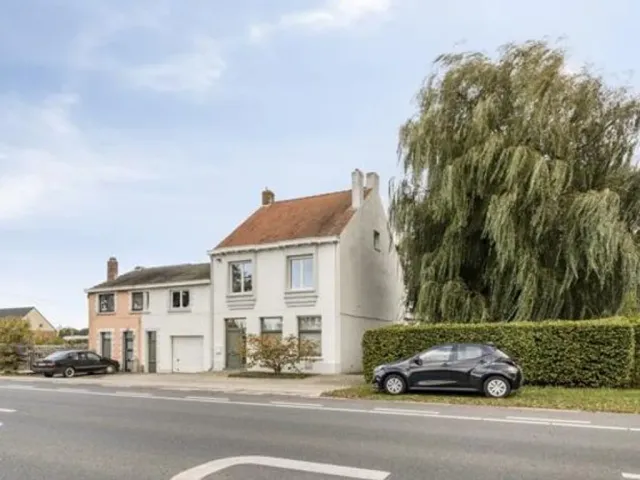 Huis in Wuustwezel - Bredabaan 661-659, 2990