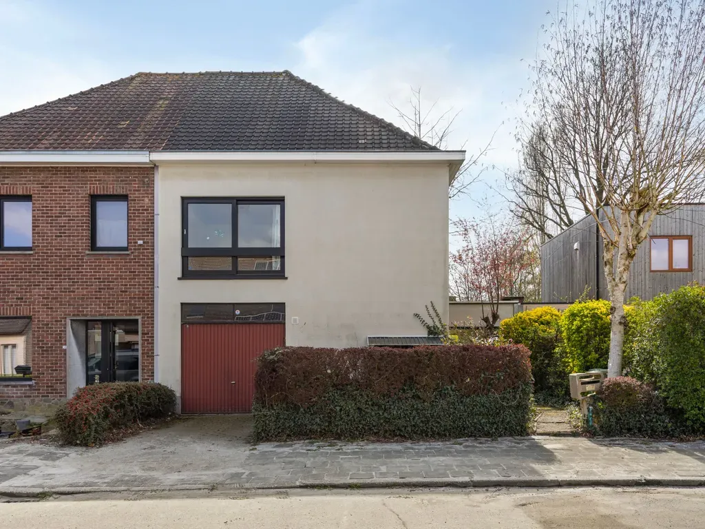 Huis in Melle - 7673911 - Gebroeders Dechampsstraat 27, 9090 Melle