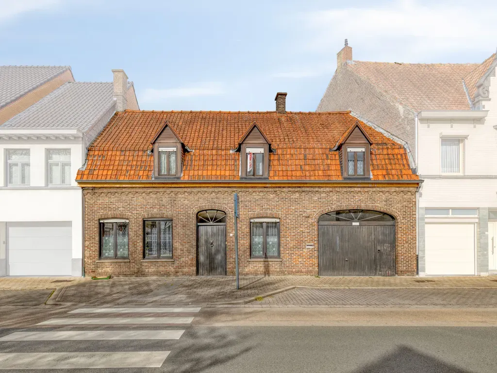 Huis in Izegem - 7673923 - Roeselaarsestraat 388, 8870 Izegem