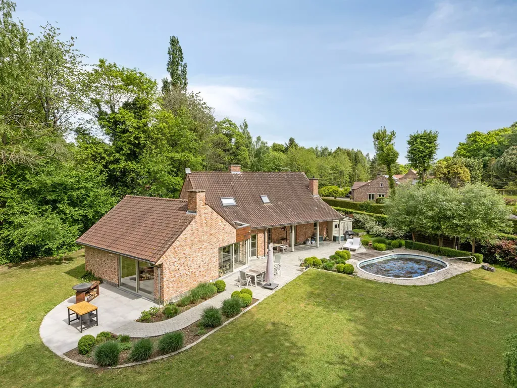 Villa in Bierghes - 7674015 - Dr&egrave;ve Des H&ecirc;tres Rouges - Rode Beukendreef 10, 1430 Bierghes