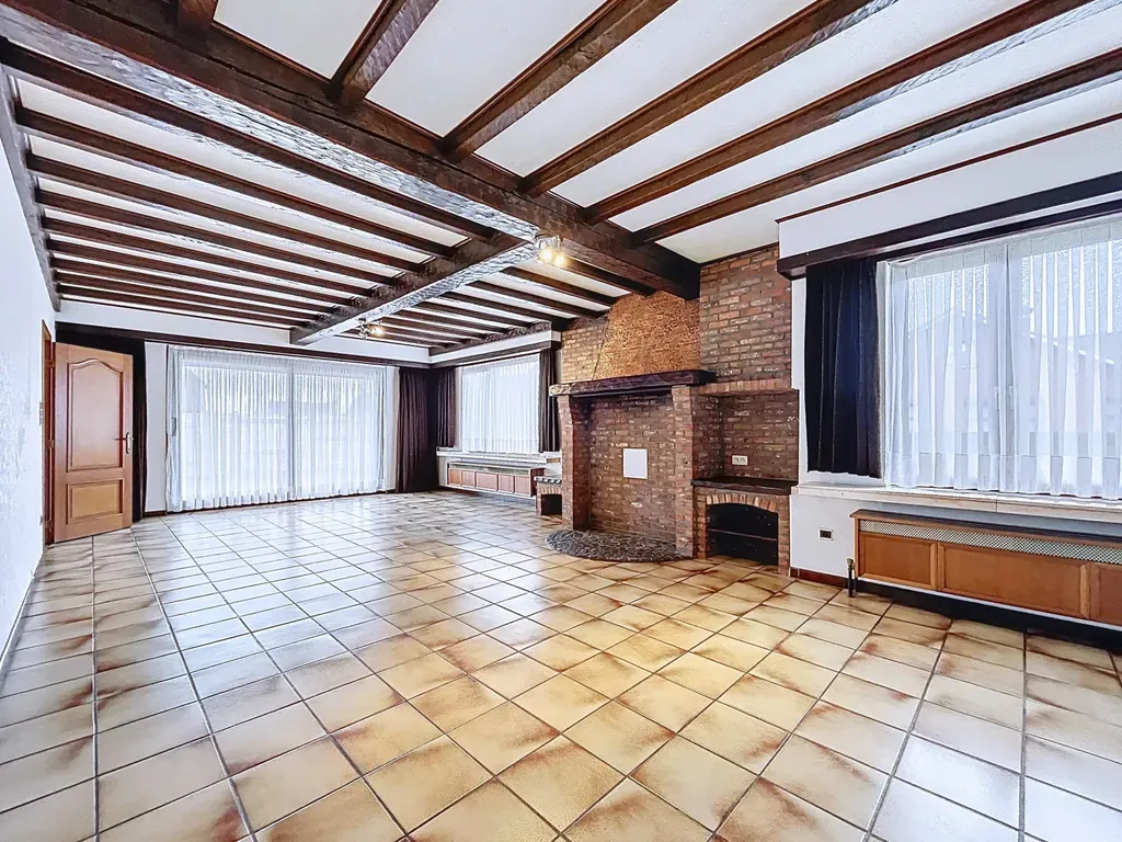Huis in Loenhout - 7674149 - Molenbosweg 2, 2990 Loenhout