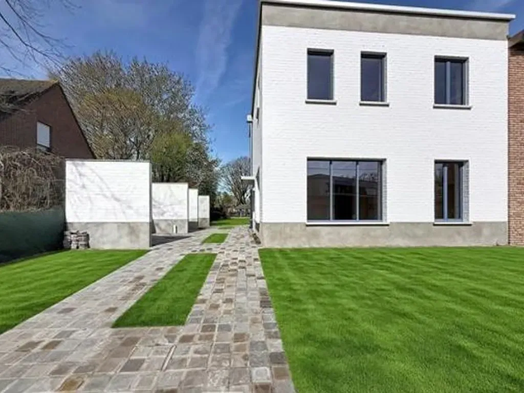 Huis in Drongen - 7674158 - Varendriesstraat 12, 9031 Drongen