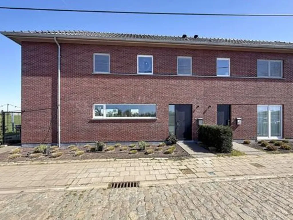 Huis in Lo - 7674162 - 2de Genielaan 7, 8647 Lo