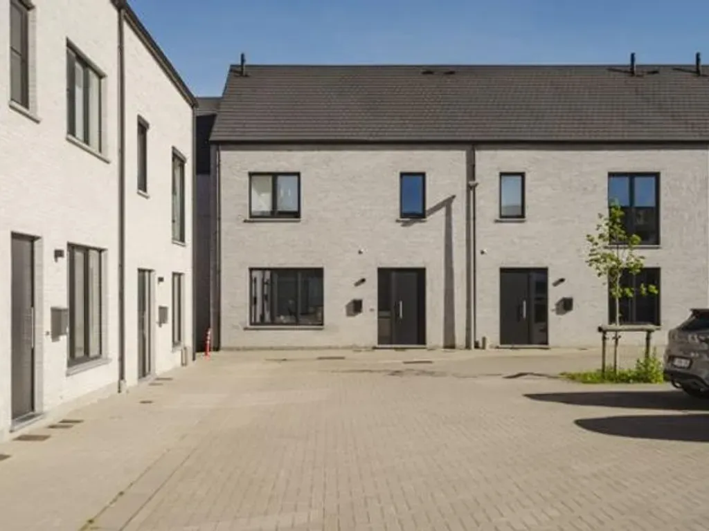 Huis in Kortrijk - 7674135 - Jean Catteauxstraat 8, 8500 Kortrijk