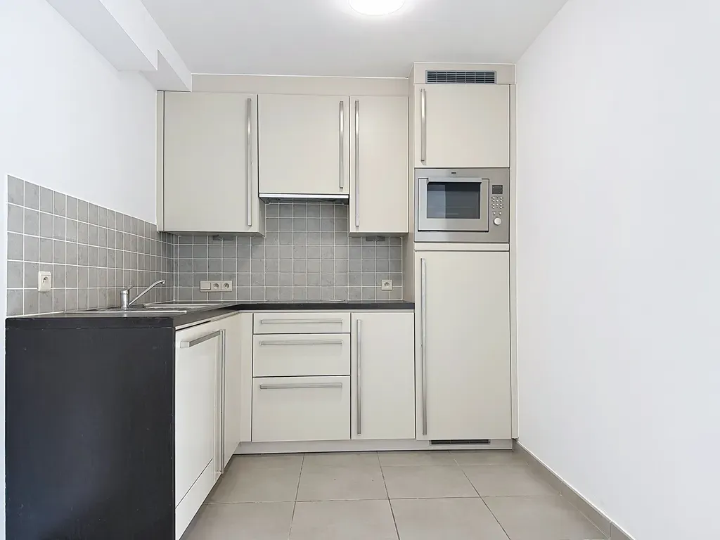 Appartement in Oostende - 7674262 - Mariakerkelaan 11 bus 107, 8400 Oostende