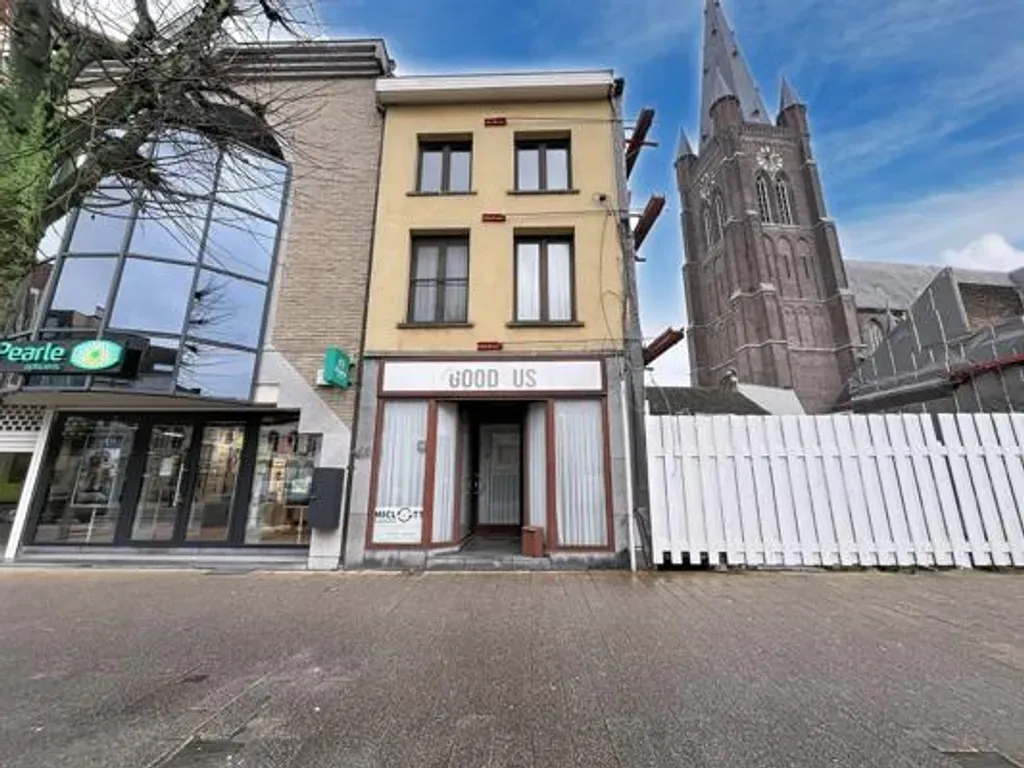 Huis in Eeklo - 1558918 - Markt 46, 9900 Eeklo