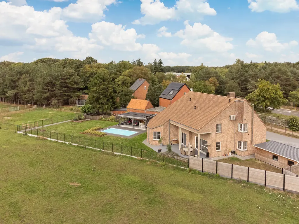 Huis in Kasterlee - 7673774 - Turnhoutsebaan 195, 2460 Kasterlee