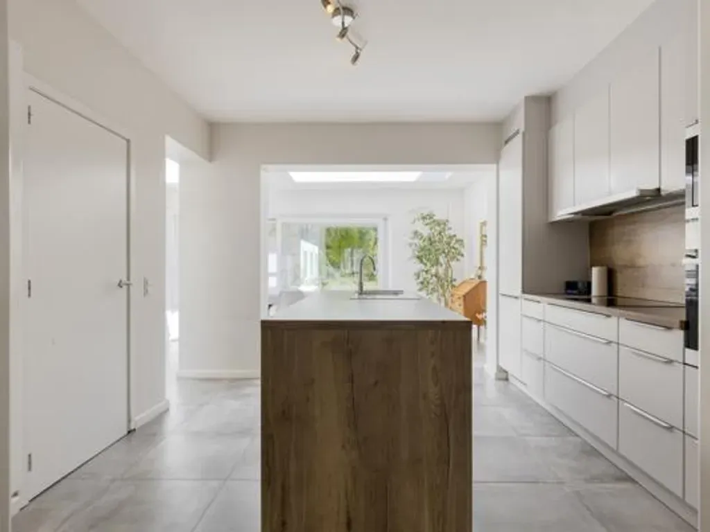 Huis in Brasschaat - 7673779 - Pauwelslei 30, 2930 Brasschaat