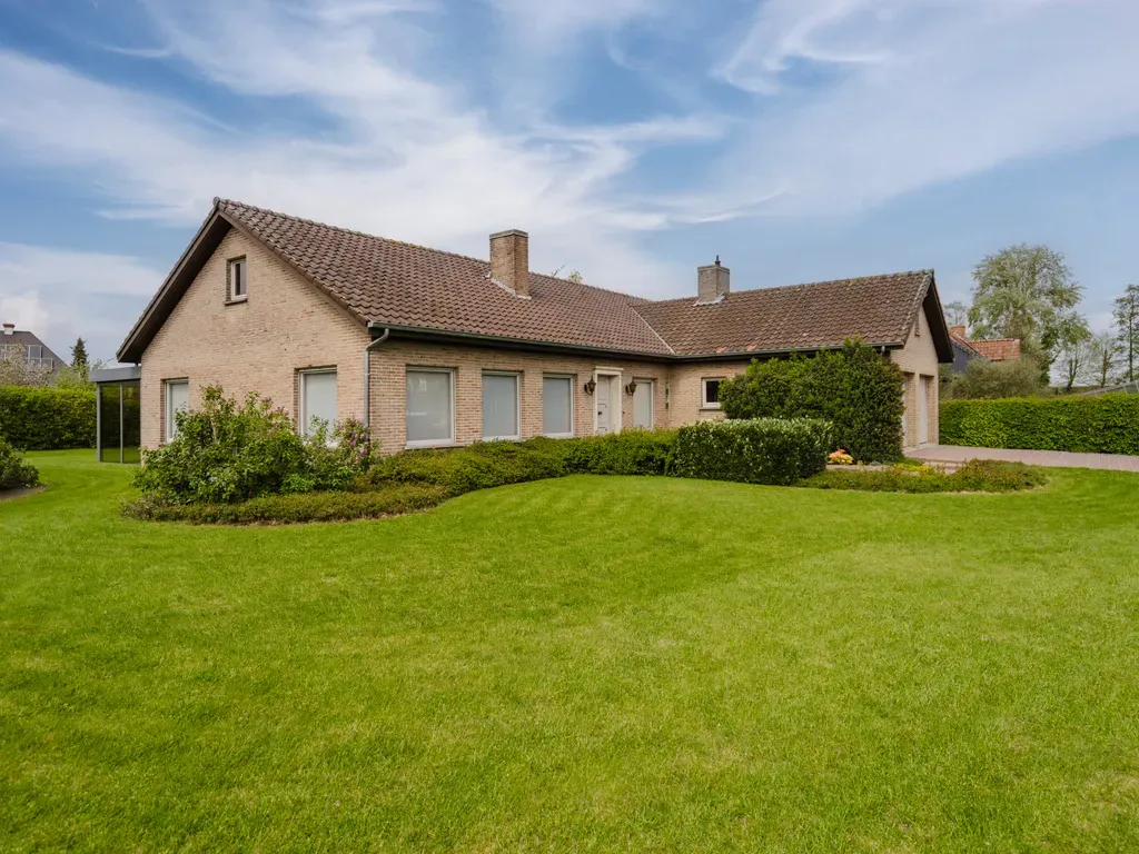 Villa in Rekkem - 7673894 - Lentedreef 47, 8930 Rekkem