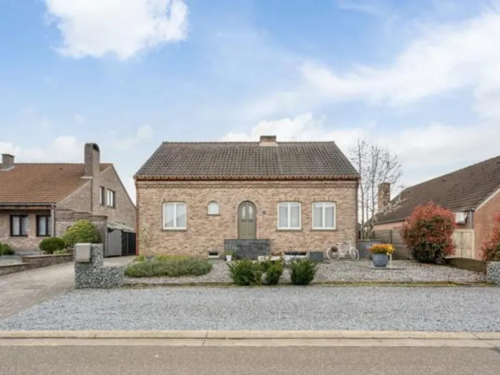 Huis in Houthalen - 7673919 - De Huttestraat 54, 3530 Houthalen