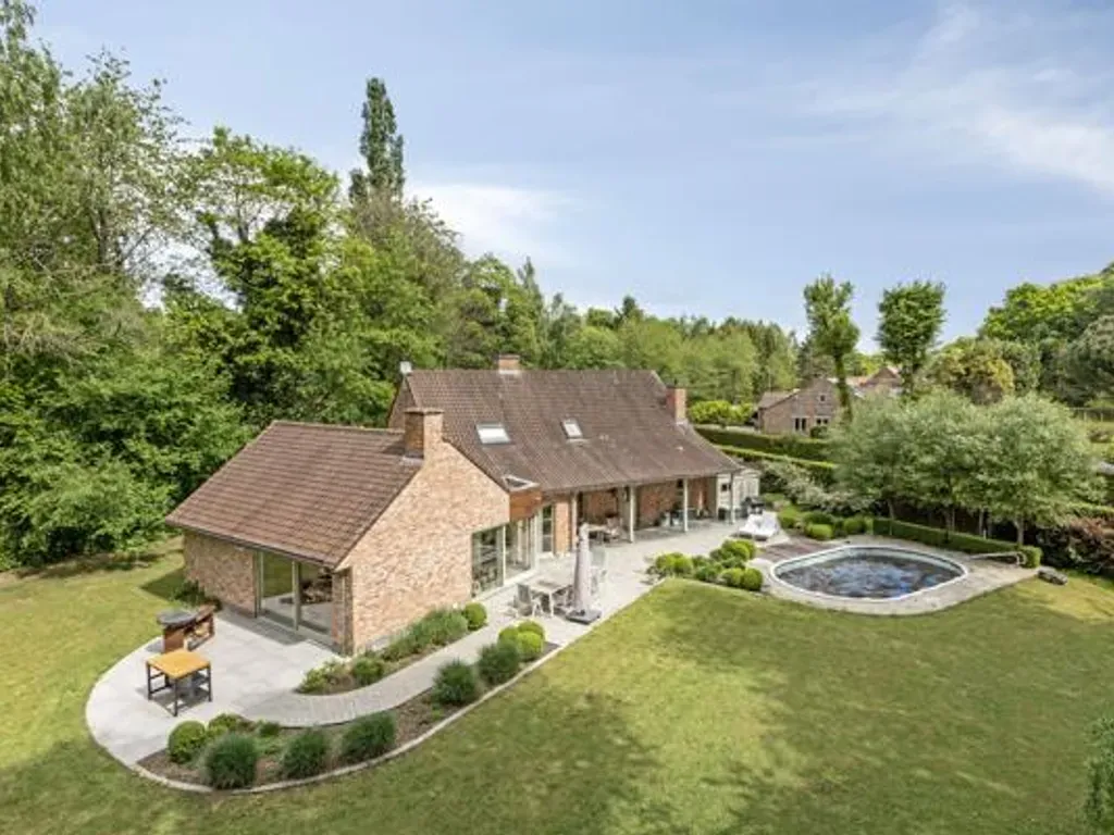 Villa in Bierghes - 7674015 - Dr&egrave;ve Des H&ecirc;tres Rouges - Rode Beukendreef 10, 1430 Bierghes