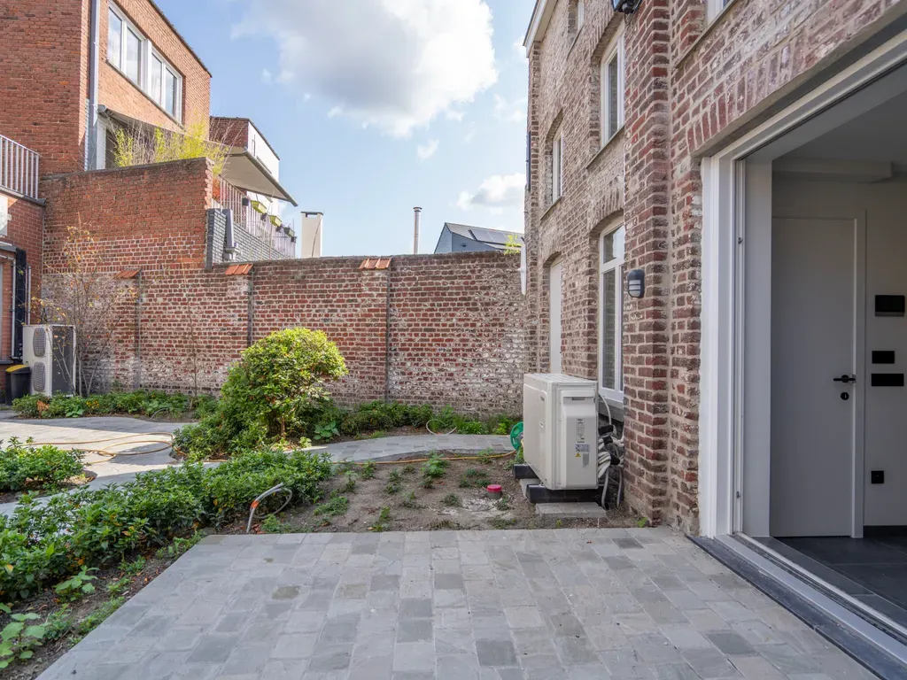 Huis in Kortrijk - 7674151 - Gentsesteenweg 60 bus 0002, 8500 Kortrijk