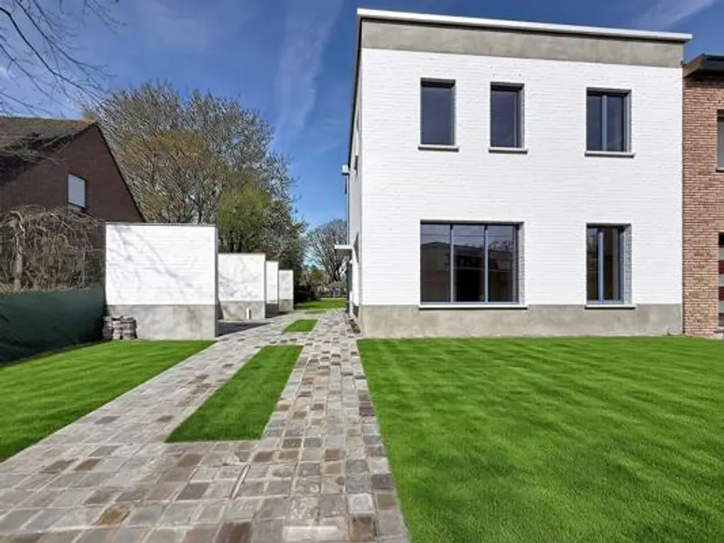 Huis in Drongen - 7674158 - Varendriesstraat 12, 9031 Drongen