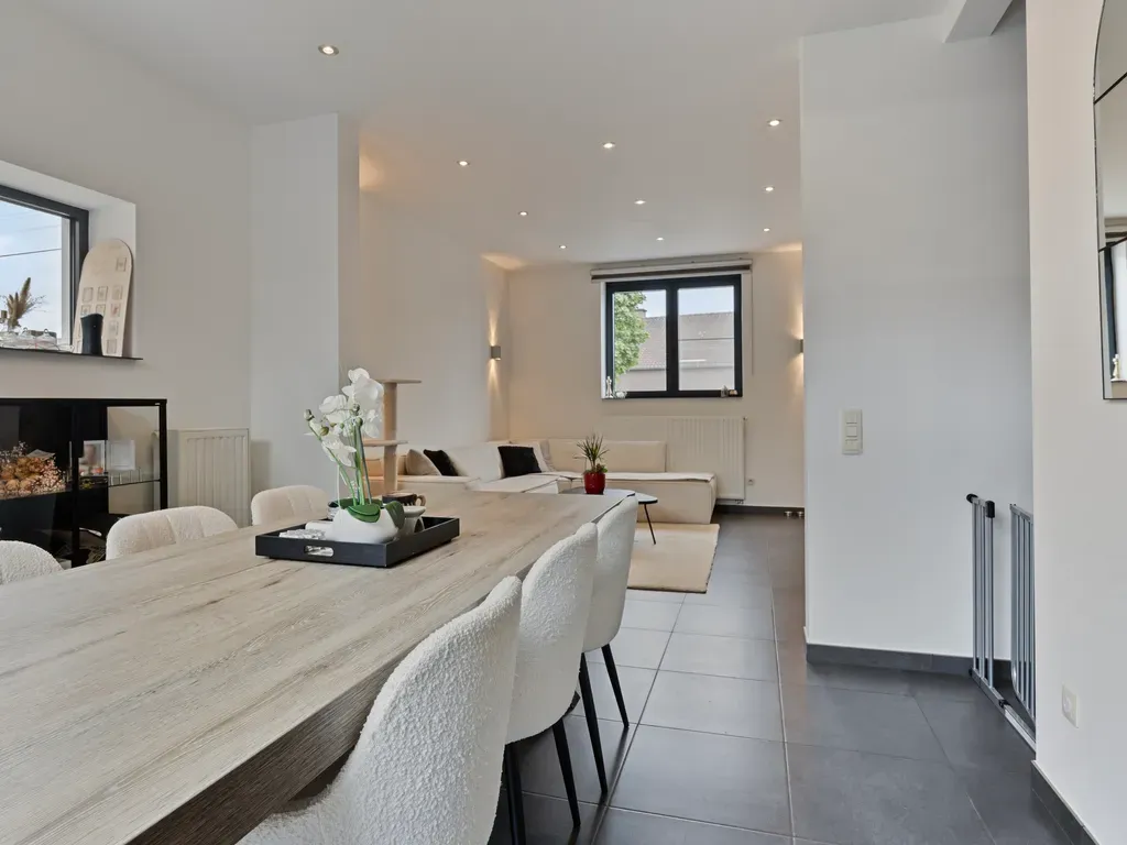 Huis in Alken - 7674175 - Pleinstraat 103, 3570 Alken