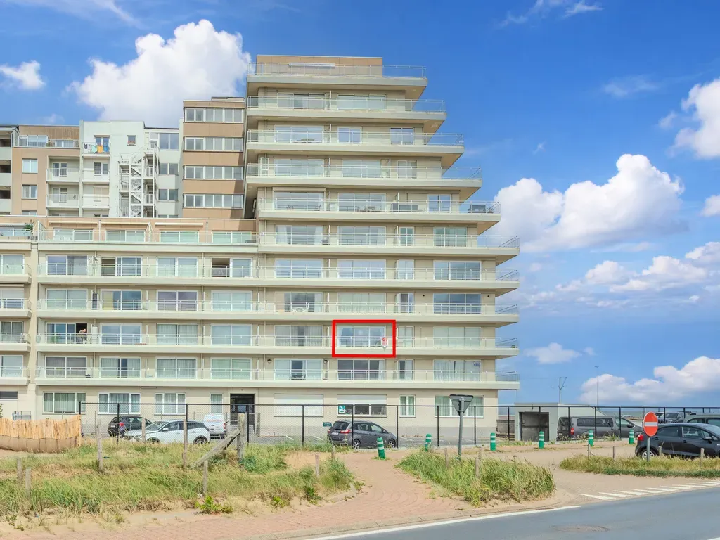 Appartement in Middelkerke - 7676472 - Zeedijk 23, 8430 Middelkerke