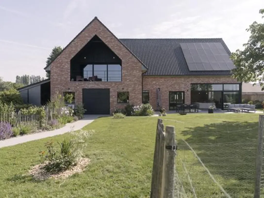 Huis in Zandvoorde - 7676844 - Zandvoordestraat 2C, 8980 Zandvoorde