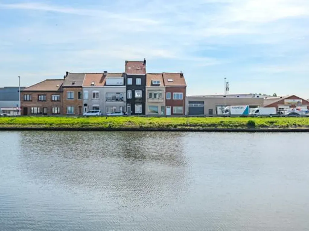 Huis in Oostende - 7676883 - Oudenburgsesteenweg 11, 8400 Oostende