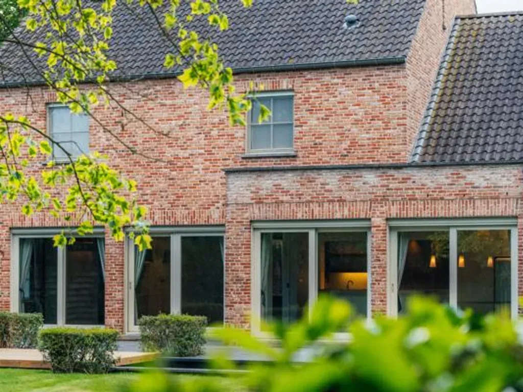 Villa in Izegem - 7676802 - Plataanstraat 24, 8870 Izegem