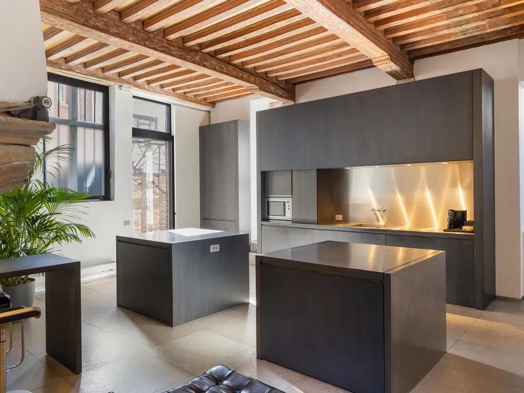 Huis in Mechelen - 7676820 - Begijnenkerkhof 6, 2800 Mechelen