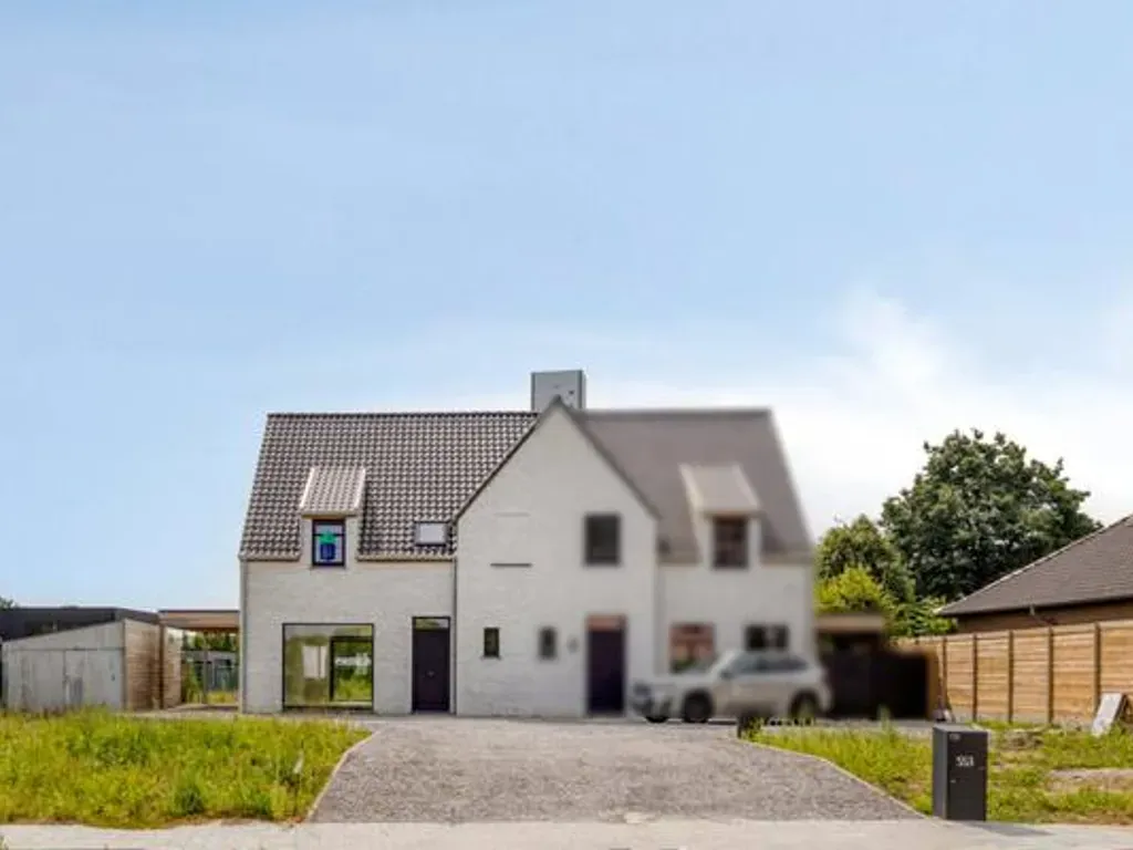Huis in Kerkhove - 7676828 - Oudenaardsesteenweg 555, 8581 Kerkhove
