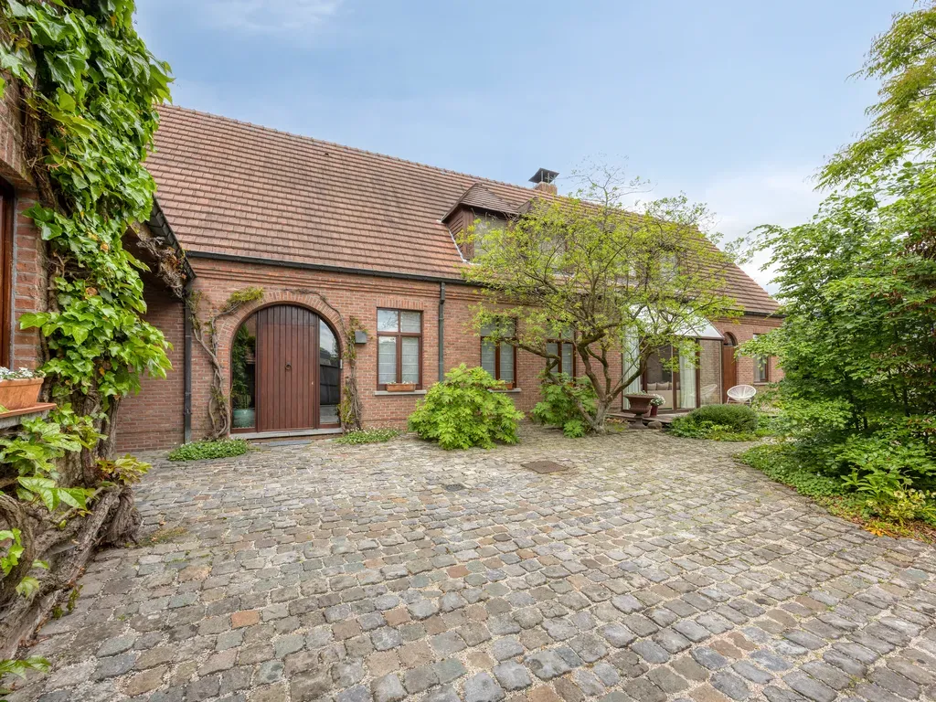 Huis in Lebbeke - 7676832 - Lange Minnestraat 120, 9280 Lebbeke