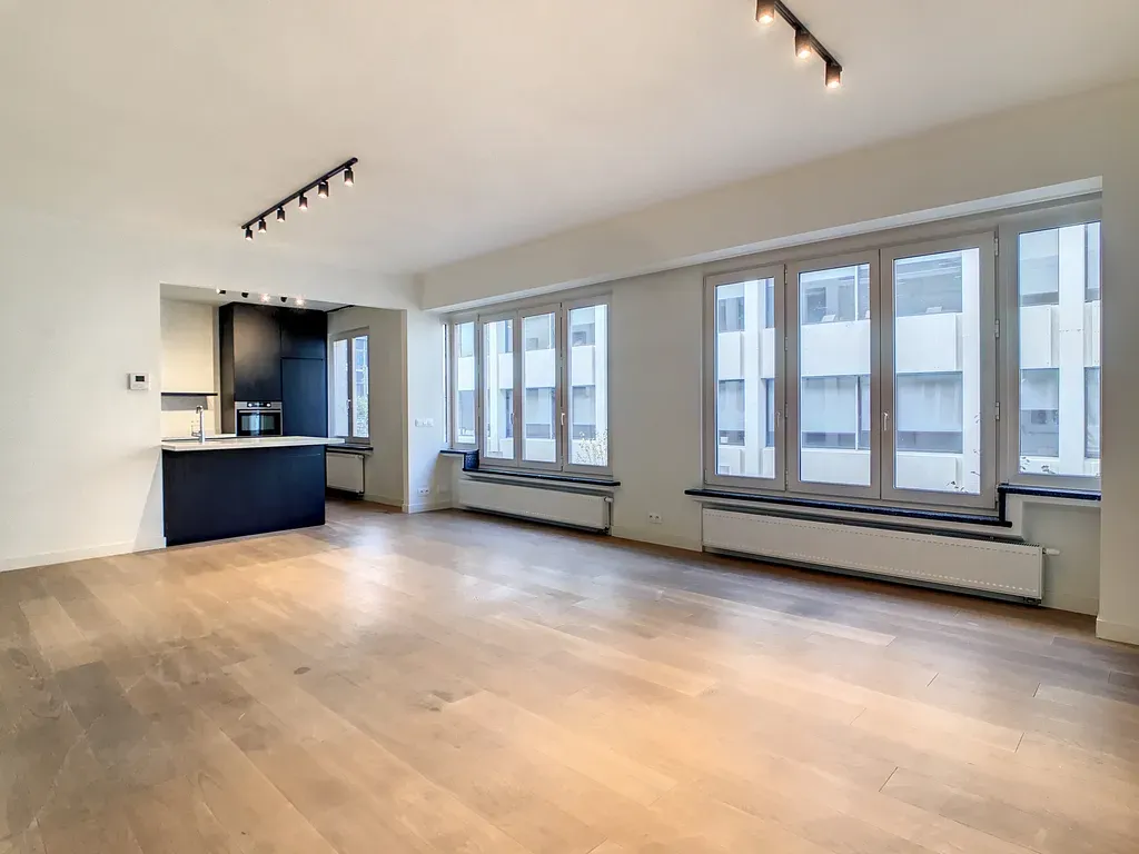 Appartement in Antwerpen - 7677077 - Lombardenvest 8 bus 301, 2000 Antwerpen