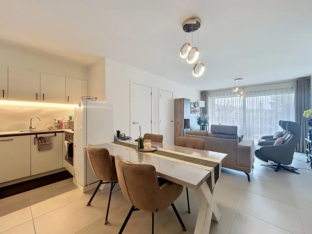 Appartement in Kortrijk - 7677139 - Krysantenlaan 15 bus 0012, 8500 Kortrijk