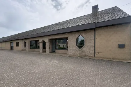  Verhuurd Lokeren