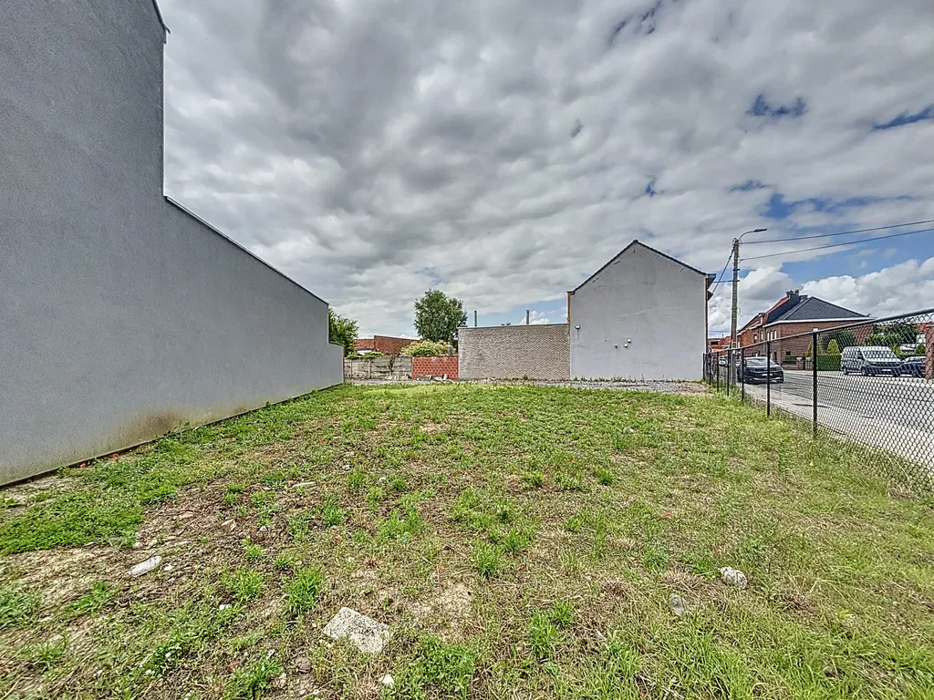 Grond in Kortrijk - 7691145 - Brugsesteenweg 215, 8500 Kortrijk