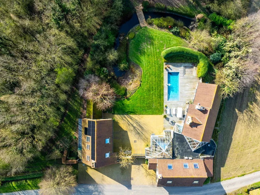 Villa in Krombeke - 7691106 - Handstraat 9, 8972 Krombeke
