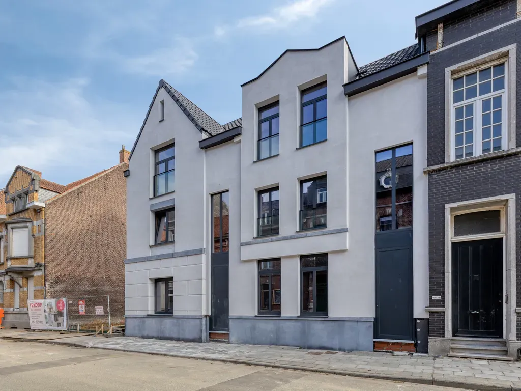 Huis in Roeselare - 7691127 - Sint-Hubrechtsstraat , 8800 Roeselare