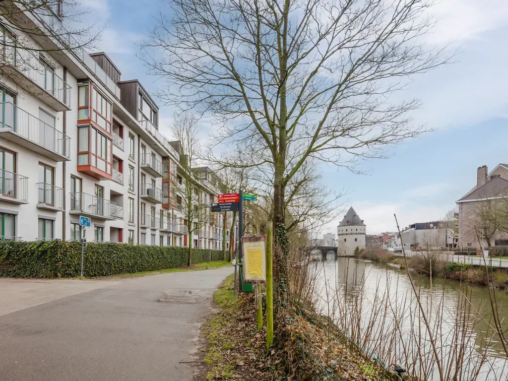 Appartement in Kortrijk - 7691213 - Guldenbergplantsoen 5, 8500 Kortrijk
