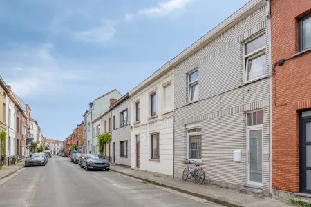 Huis Te Koop Sint-Amandsberg