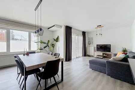  Loué Waregem