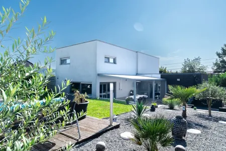 Villa Te Koop Velroux