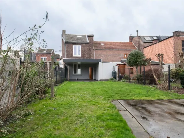 Huis in Vivegnis - Rue du Trou du Moulin 14, 4683